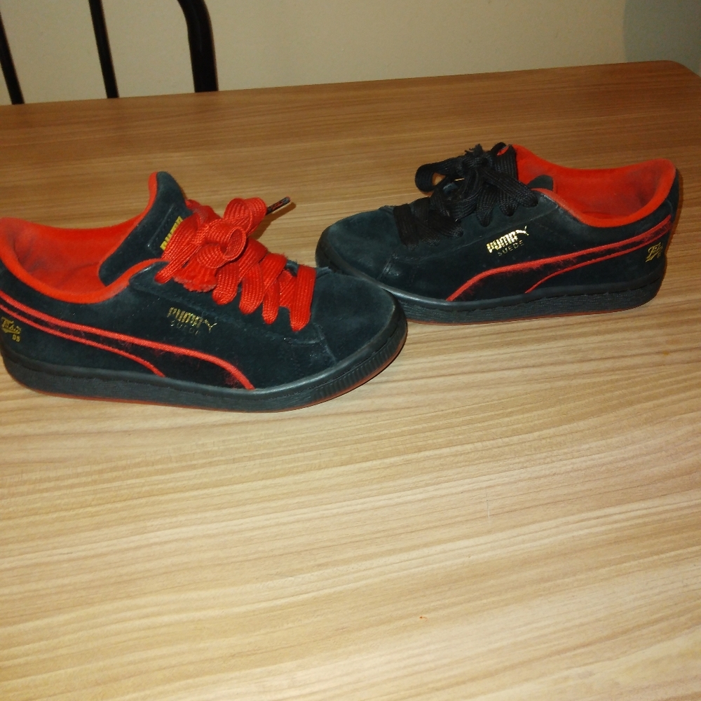 Boys Puma shoes